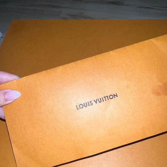 Louis Vuitton Speedy 35 - Picture 10 of 10